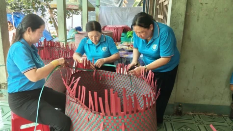 Chăm lo hội viên từ những mô hình sinh kế thiết thực