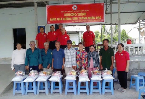 Xã Tân Nhuận Đông: Lan tỏa yêu thương trong “Tháng Nhân đạo”
