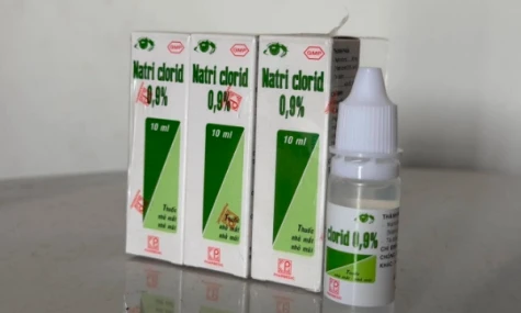 Thuốc nhỏ mắt không đạt độ trong gây hại thế nào?