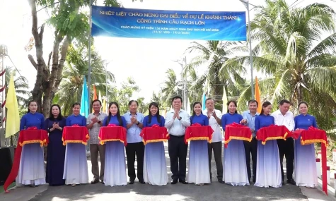 Đại tướng Nguyễn Trọng Nghĩa dự Lễ khánh thành cầu Rạch Lớn tại xã Vĩnh Hựu