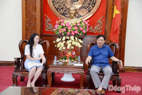 Chủ tịch UBND tỉnh Đồng Tháp Phạm Thành Ngại tiếp và làm việc với nhà đầu tư