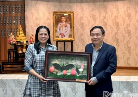 Đoàn công tác của tỉnh Đồng Tháp đến thăm và làm việc với tổ chức Công viên Động vật học Thái Lan (ZPOT)