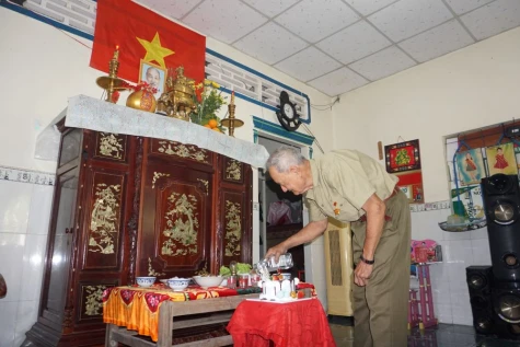 Trọn tấm lòng yêu kính Bác