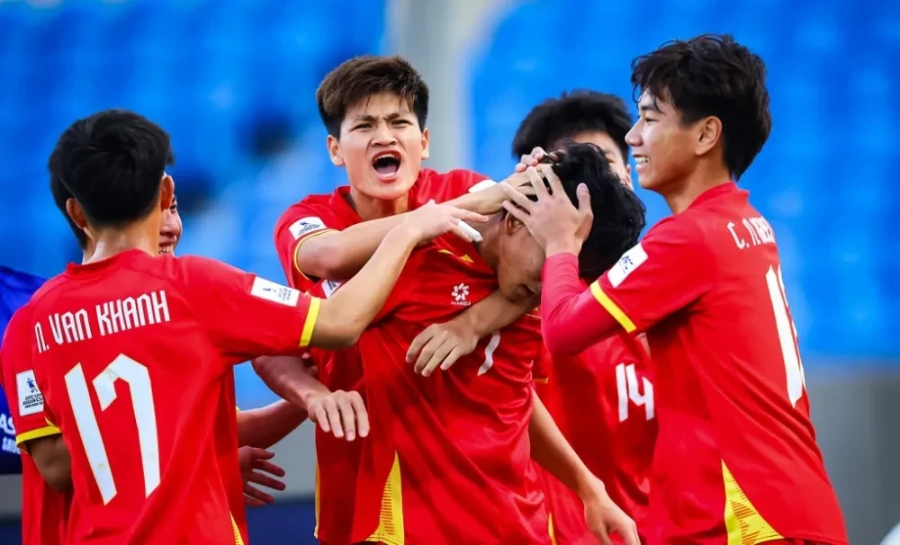 Việt Nam thắng đậm trận ra quân giải U19 Đông Nam Á
