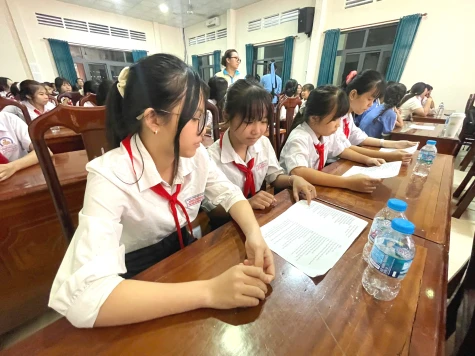 Sinh hoạt mô hình Măng non giữ lửa cung đàn