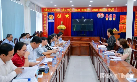 Đối thoại với công dân liên quan khiếu nại chuyển quyền sử dụng đất tại phường Trung An