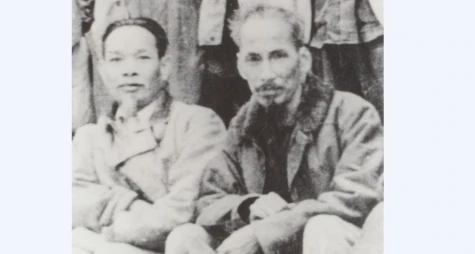 Người cộng sản kiên trung, bất khuất