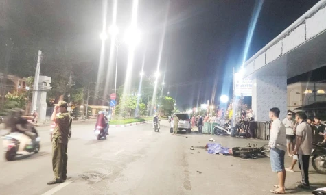 Sau va chạm với ô tô, một người tử vong trên đường 30-4