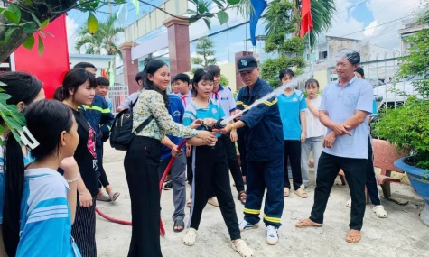 Ra mắt Trung tâm Giáo dục cộng đồng về phòng cháy, chữa cháy và cứu nạn, cứu hộ