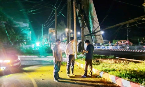 Lãnh đạo tỉnh kiểm tra khắc phục và hỗ trợ hộ dân bị thiệt hại do dông lốc