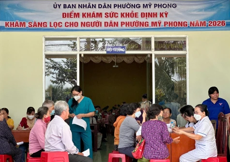 Phường Mỹ Phong: Ấm áp nghĩa tình từ chiến dịch khám sức khỏe toàn dân