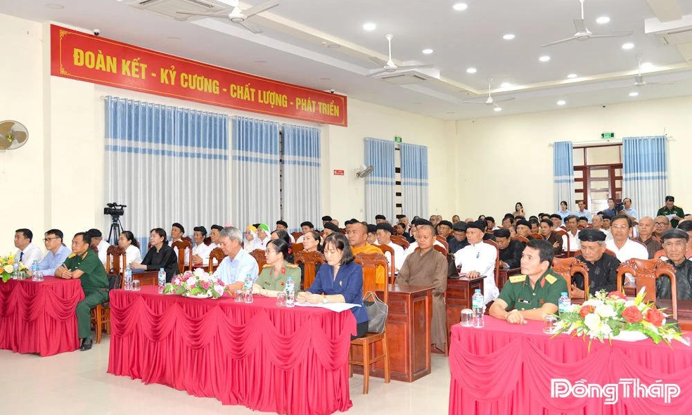 Đồng Tháp: Bồi dưỡng kiến thức, quốc phòng và an ninh cho các vị chức sắc, chức việc các Tôn giáo năm 2026