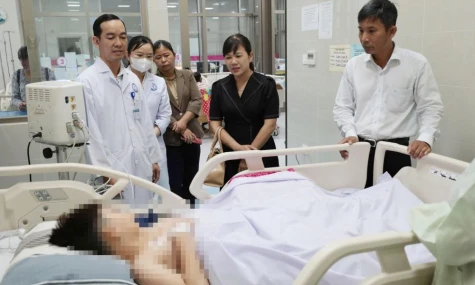 Vụ nghi ngộ độc thực phẩm tại phường Đạo Thạnh: Đã có 160 người xuất viện