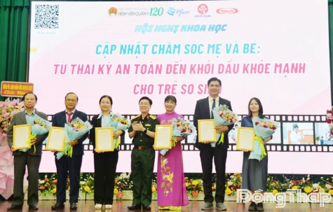 Bệnh viện Quân y 120: Tổ chức Hội nghị khoa học "Cập nhật chăm sóc mẹ và bé"