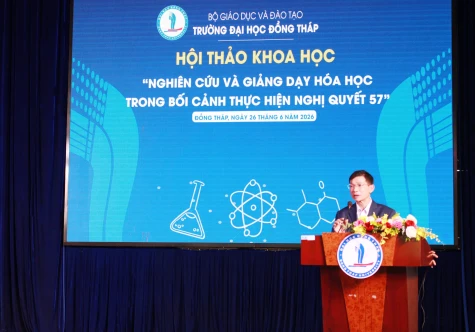 Hội thảo khoa học "Nghiên cứu và giảng dạy Hóa học theo tinh thần Nghị quyết 57"
