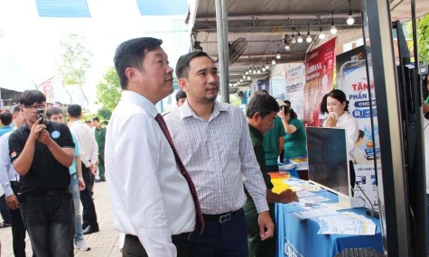 Phường Mỹ Ngãi: Khai mạc Ngày hội Khoa học, công nghệ, đổi mới sáng tạo và chuyển đổi số năm 2026