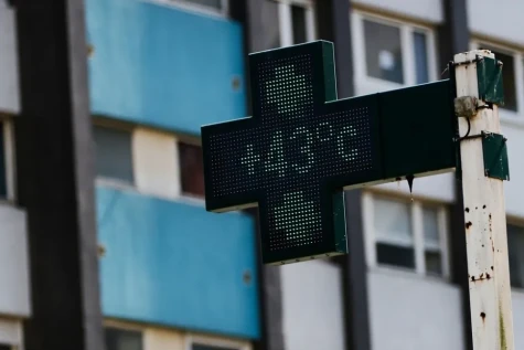 Điều gì khiến châu Âu nóng lên nhanh nhất thế giới?