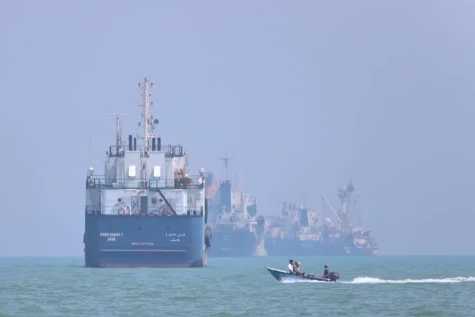 Cuộc cạnh tranh định hình luật chơi mới ở Hormuz