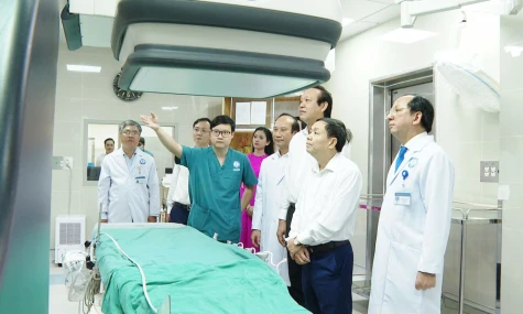 Đồng Tháp: Tăng cường tổ chức khám sức khỏe định kỳ, khám sàng lọc miễn phí cho người dân