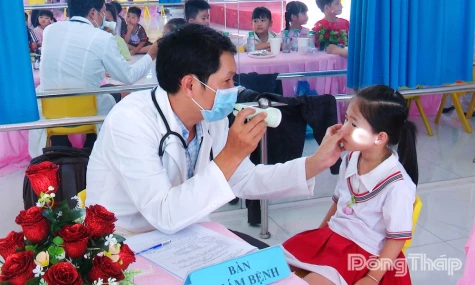 Đồng Tháp đã khám sức khỏe định kỳ, sàng lọc miễn phí cho gần 2,4 triệu người dân