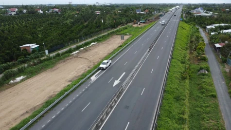 Đẩy nhanh tiến độ để đưa vào hoạt động Trạm dừng nghỉ trên cao tốc Trung Lương - Mỹ Thuận