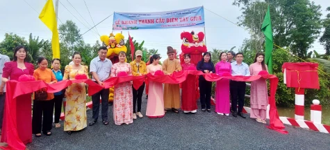 Xã Phong Hòa: Khánh thành cầu Điền Tây Giữa