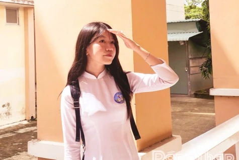 Đồng Tháp: Nữ sinh đạt hai điểm 10, á khoa toàn quốc khối A00
