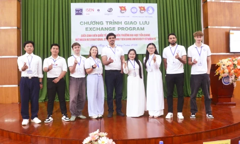 Những trải nghiệm hội nhập từ giảng đường