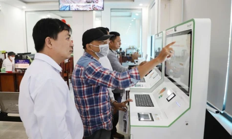 Phường Cao Lãnh: Đẩy mạnh chuyển đổi số gắn với cải cách hành chính