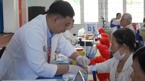 Thu nhận 582 mẫu ADN thân nhân liệt sĩ phục vụ xác định danh tính liệt sĩ