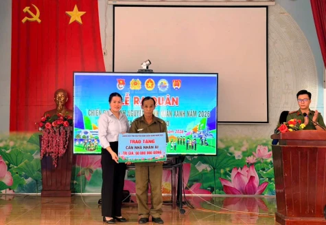 Xã Tân Hộ Cơ: Ra quân Chiến dịch Hành quân xanh năm 2026