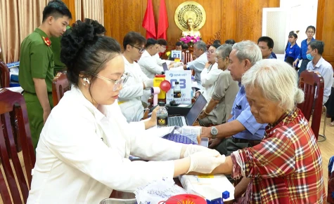 Có 109 thân nhân liệt sĩ đủ điều kiện thu mẫu ADN
