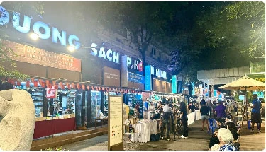 Giữ nghiêm “cánh cổng” xuất bản