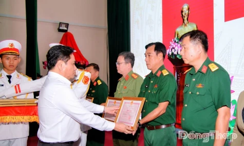 Đồng Tháp tổng kết việc thực hiện 3 luật về quốc phòng