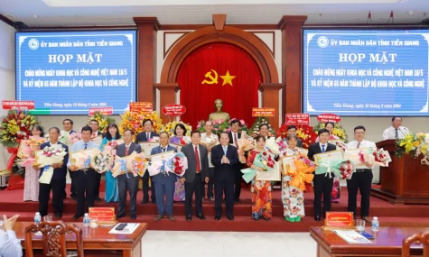 Đại hội của “Đoàn kết - Trí tuệ - Đột phá - 
Phát triển”