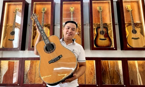 Nghệ sĩ Trần Quang Vũ và hành trình tiên phong phát triển Guitar Custom Việt Nam