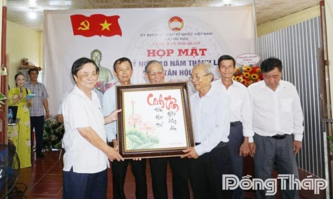 Canh Tân Hội quán: Khơi nguồn tư duy liên kết, phát triển nông nghiệp bền vững