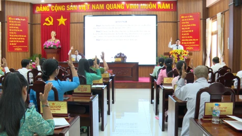 Hội đồng nhân dân xã Chợ Gạo: Thông qua nhiều nội dung quan trọng