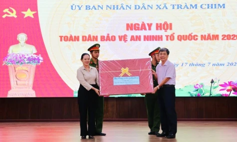 Phát huy vai trò của người dân trong bảo vệ an ninh, trật tự