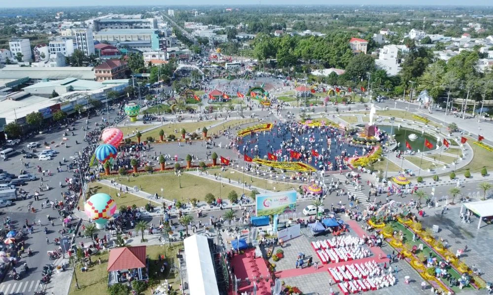 Từ lịch sử oai hùng đến đô thị văn minh
