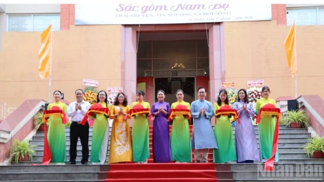 An Giang: Khai mạc trưng bày gốm Nam Bộ