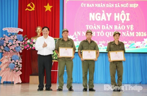 Chủ tịch UBND tỉnh Phạm Thành Ngại: Ngũ Hiệp tập trung xây dựng thế trận an ninh nhân dân từ sức mạnh của toàn dân