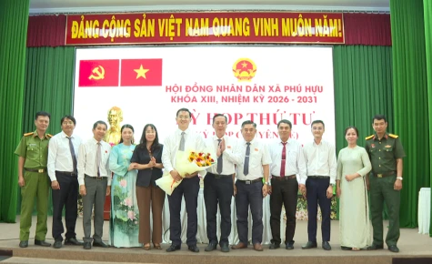 Đồng chí Nguyễn Hải Vũ giữ chức vụ Phó Chủ tịch UBND xã Phú Hựu