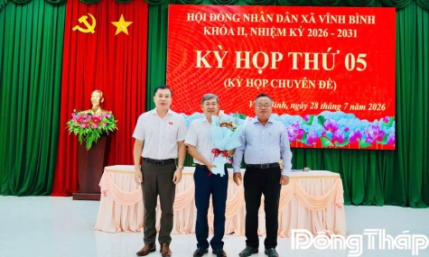 Đồng chí Nguyễn Công Trứ giữ chức Phó Chủ tịch UBND xã Vĩnh Bình