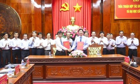 Đồng Tháp mở rộng hợp tác với Đại học Cần Thơ