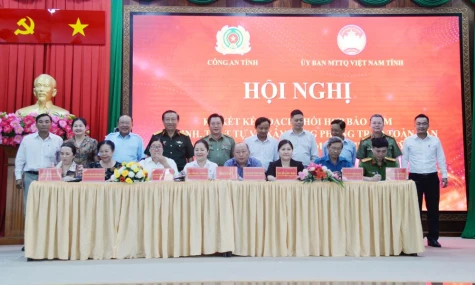Ký kết kế hoạch phối hợp thực hiện công tác bảo đảm an ninh, trật tự phường “điểm” Mỹ Tho