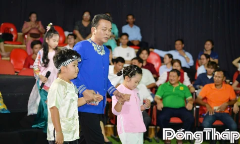 Khoảnh khắc Giám khảo đồng hành cùng thí sinh “Tài tử miệt vườn”