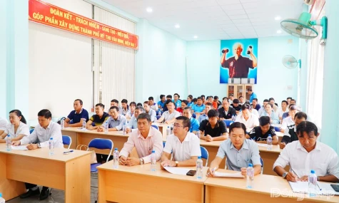 Đồng Tháp: 57 học viên tham gia lớp Đào tạo nhân viên trực hồ, cứu hộ môn Bơi, Lặn