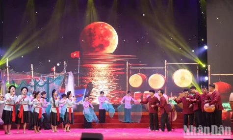 Over 700 artisans and performers join 2026 Nghe Tinh Vi-Giam Folk Singing Festival