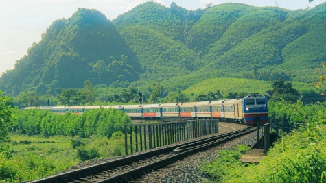 Tổng Công ty Đường sắt Việt Nam chuyển đổi thành Tập đoàn Đường sắt Quốc gia Việt Nam